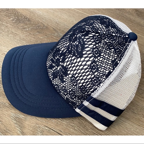 🔥LAST 1🔥Element Trucker Hat - Picture 2 of 4